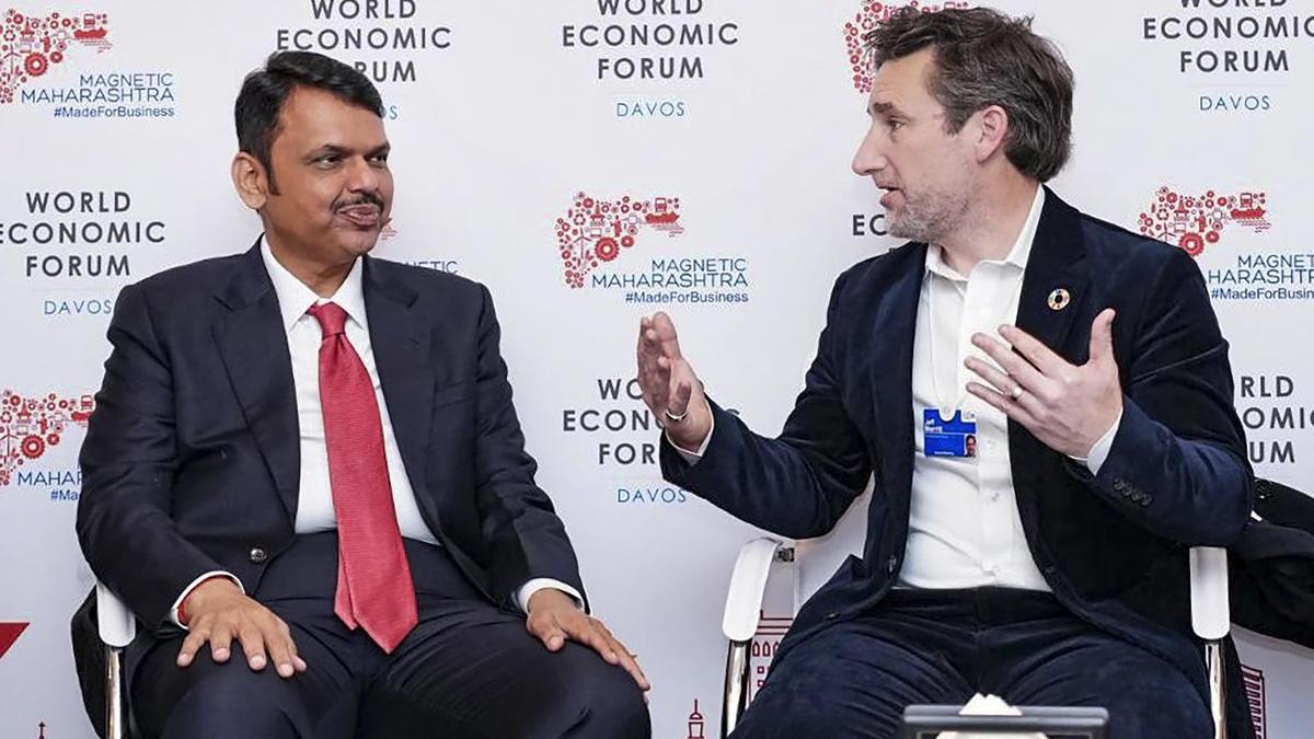 wef-2026:-maharashtra-signs-investment-mous-worth-14.5-lakh-crore-on-first-day-at-davos