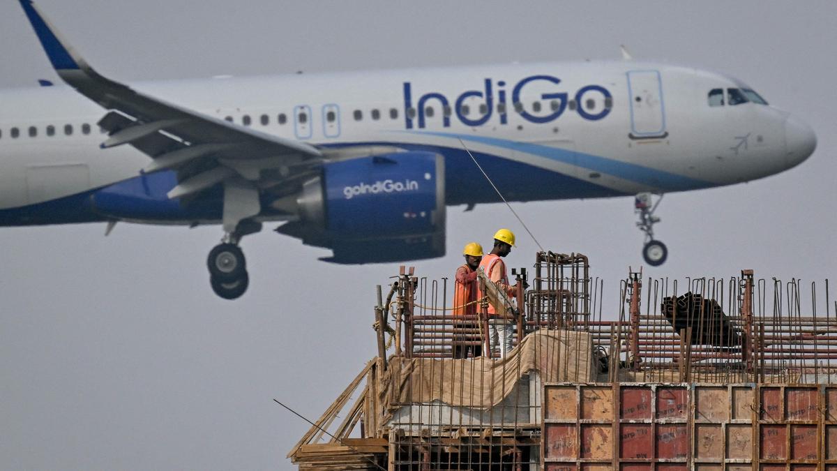 indigo-to-continue-10%-flight-cuts-till-march-end