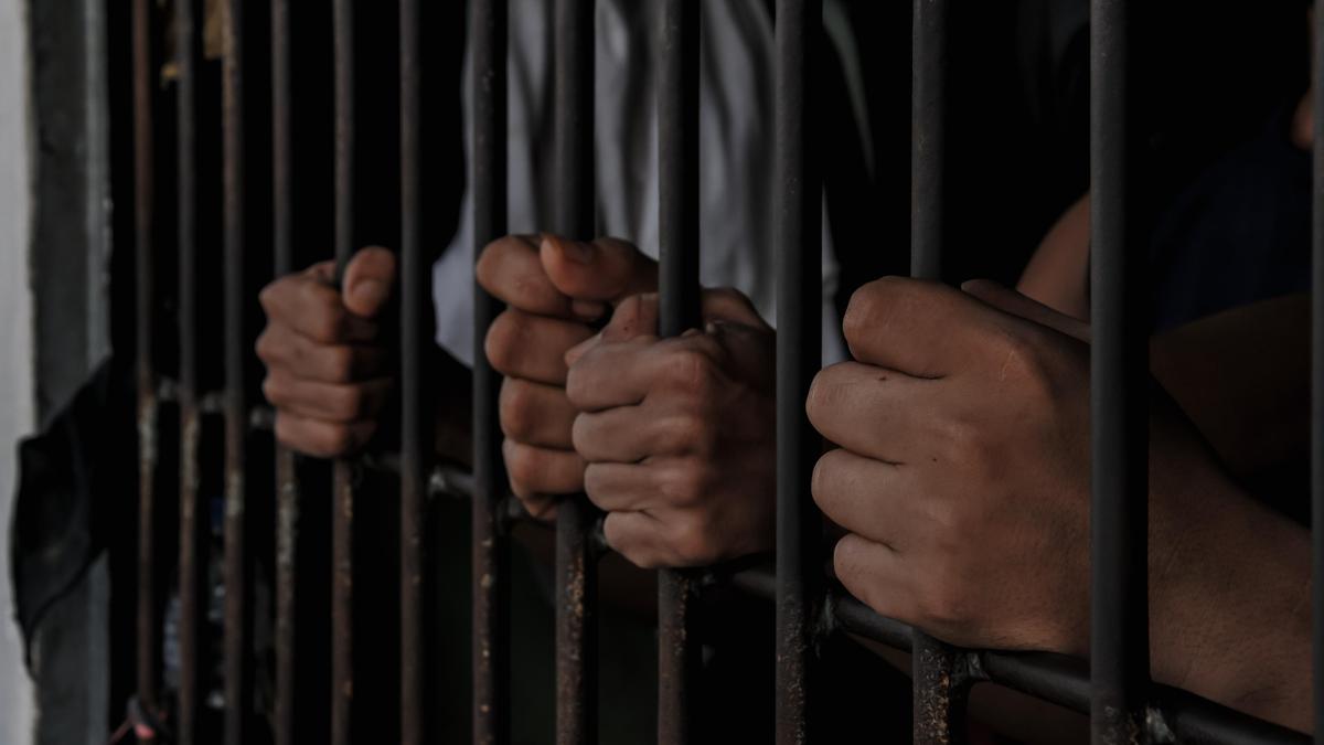 over-300-journalists-behind-bars-for-fifth-straight-year:-committee-to-protect-journalists