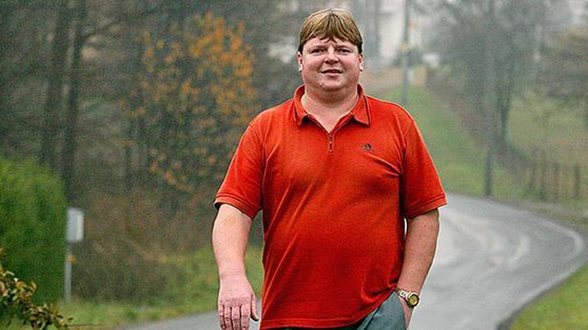 ota-zaremba,-1980-olympic-weightlifting-champion-who-spoke-out-about-doping,-dies-at-68