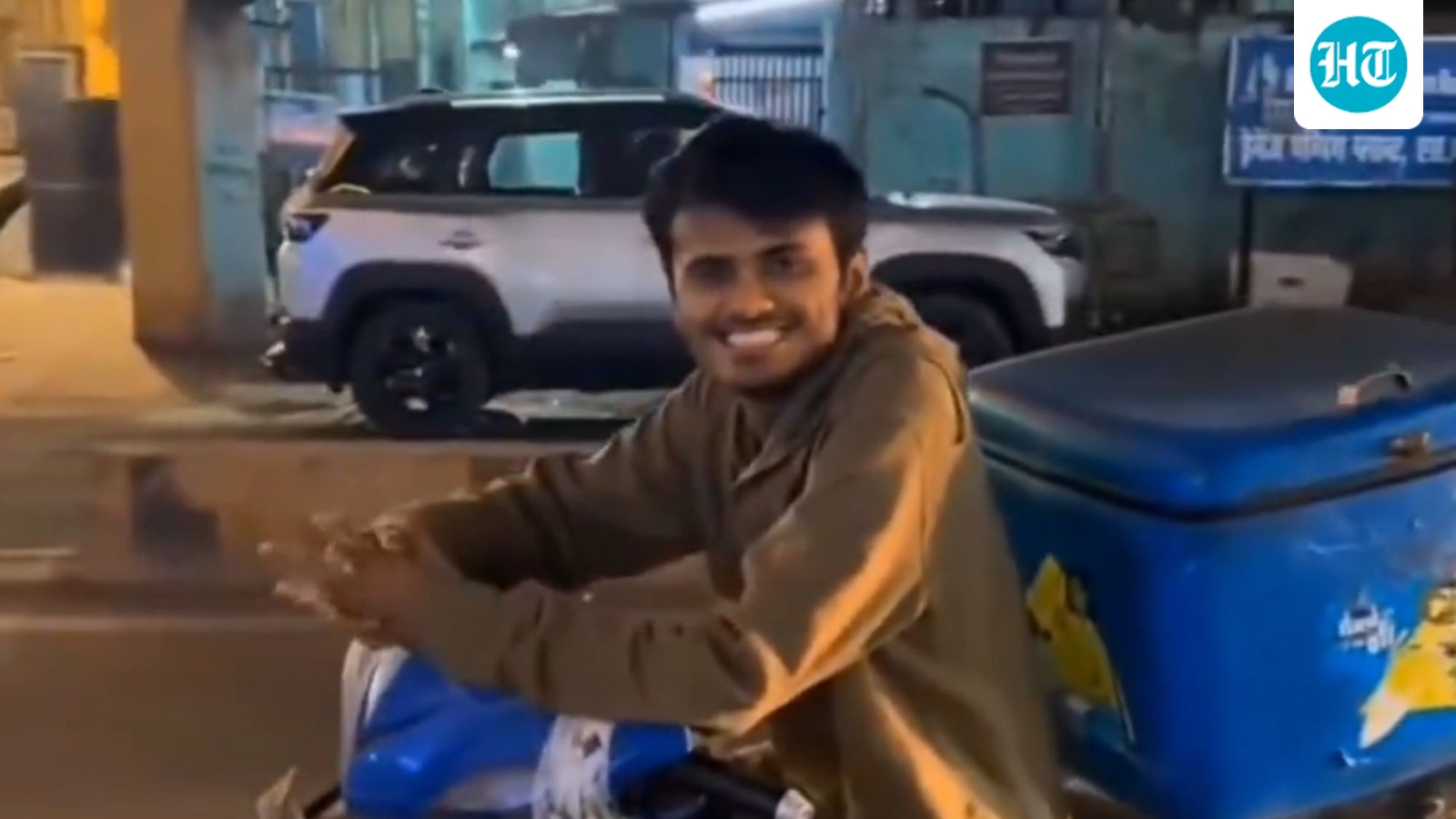 ‘Delivering pizza isnt shameful’: Woman faces backlash for mocking ex-schoolmate in viral video