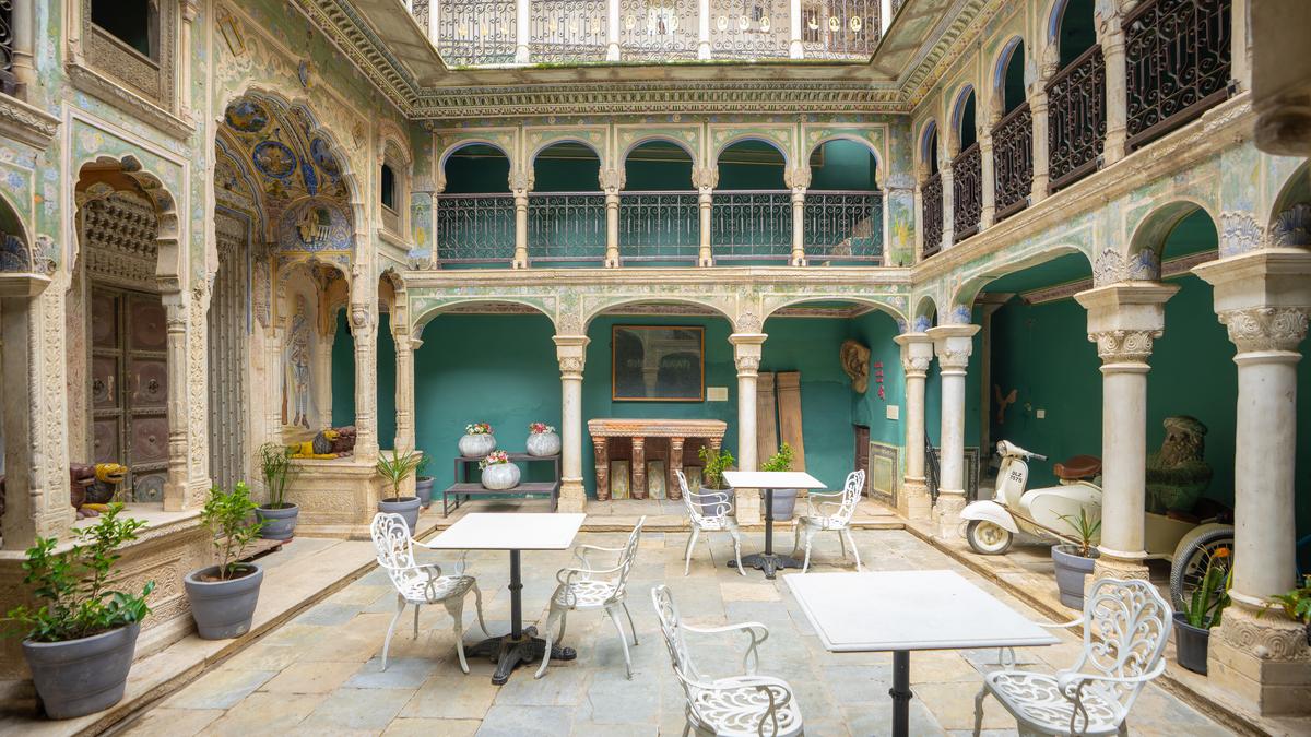 Rajasthans Nawalgarh is among the worlds living-art open air galleries. We take a tour