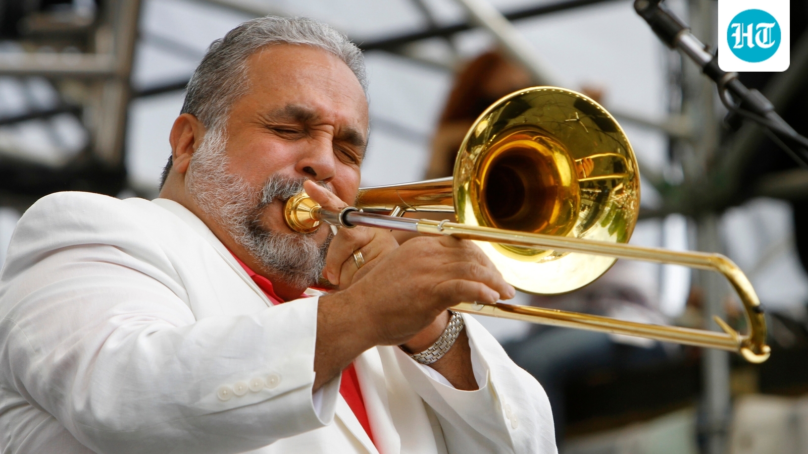 Willie Colon’s dramatic posts on Trump, Bad Bunny halftime show surface after tragic death