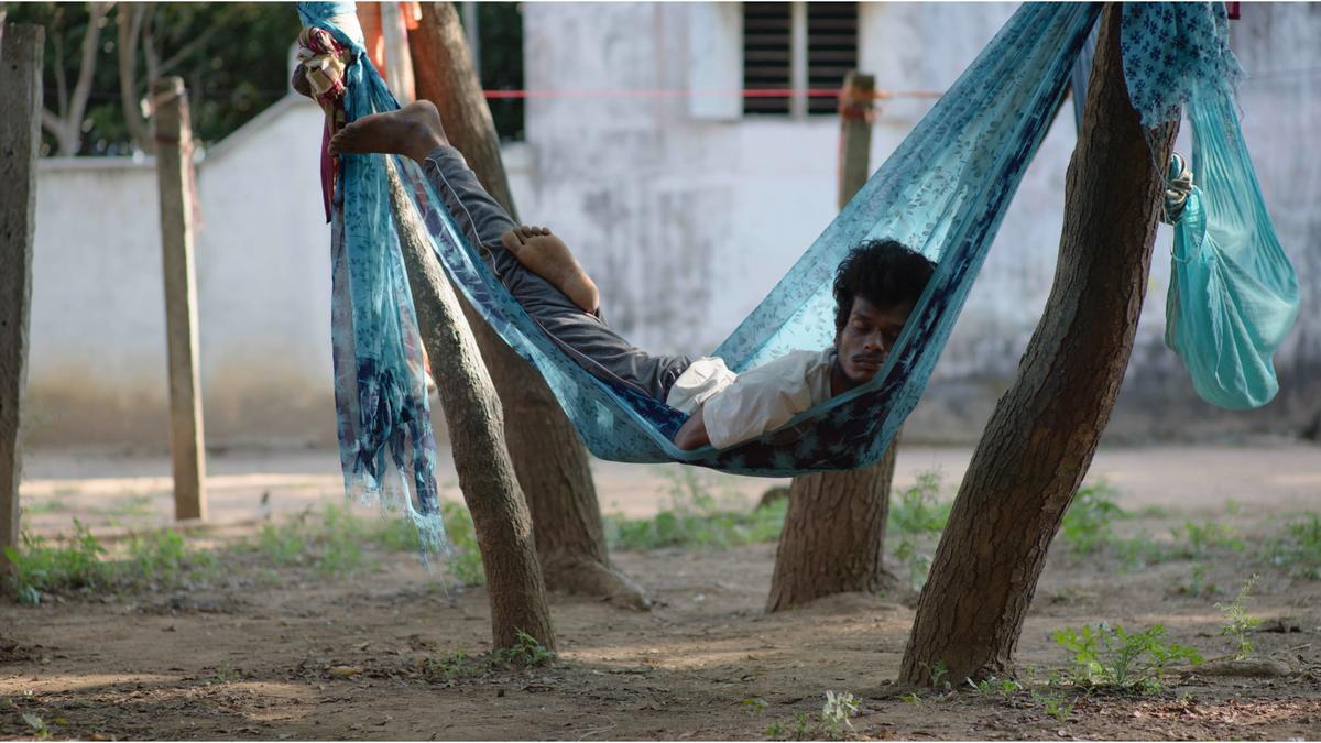 Members of the Problematic Family movie review: R Gowthams explosive Tamil funeral drama