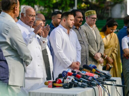 anti-national:-opposition-vows-unity-to-defeat-govt’s-proposal-for-lok-sabha-expansion