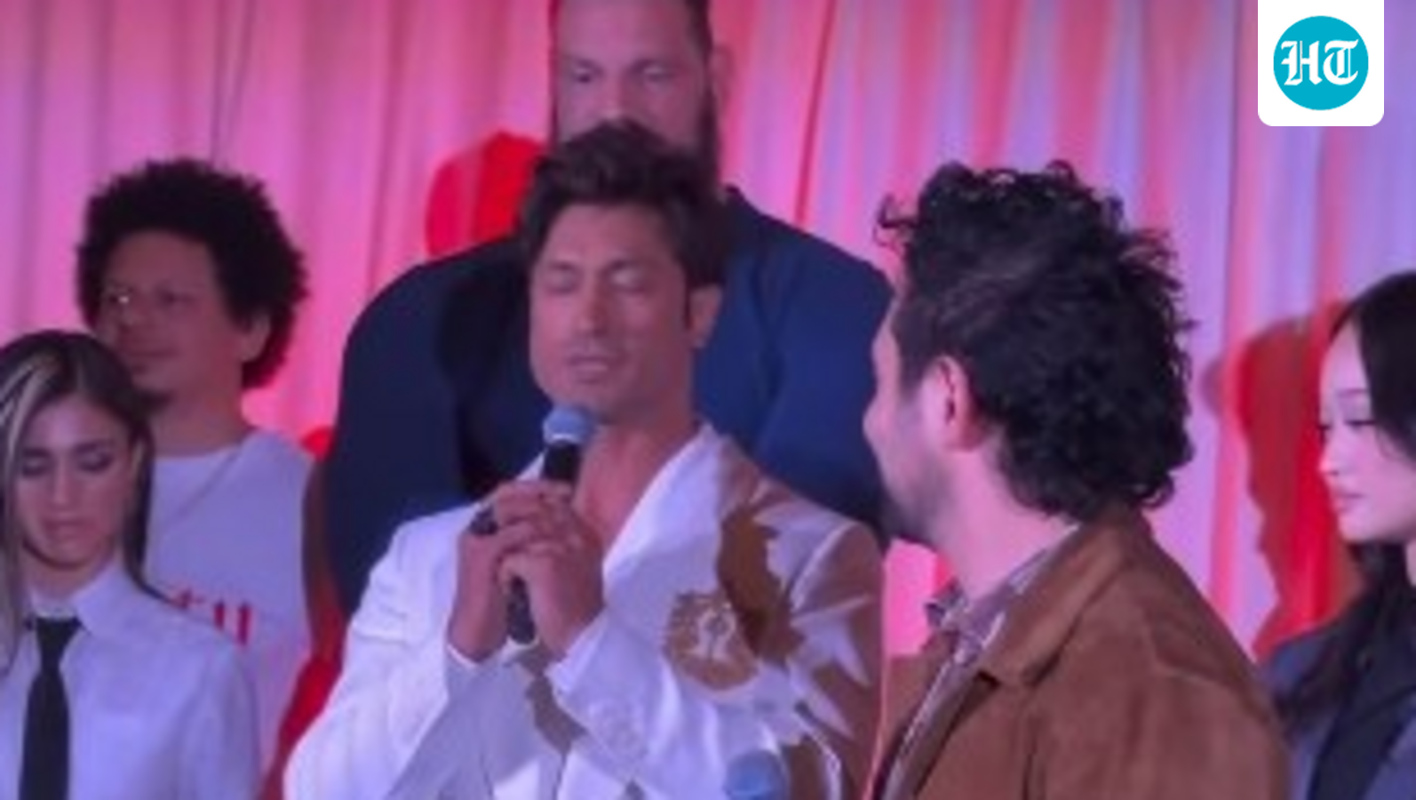vidyut-jammwal-chants-gayatri-mantra-at-cinemacon-2026-event-as-he-unveils-street-fighter-trailer-with-the-cast.-watch
