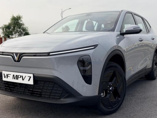 planning-to-buy-vinfast-vf-mpv-7?-here’s-your-complete-emi-match