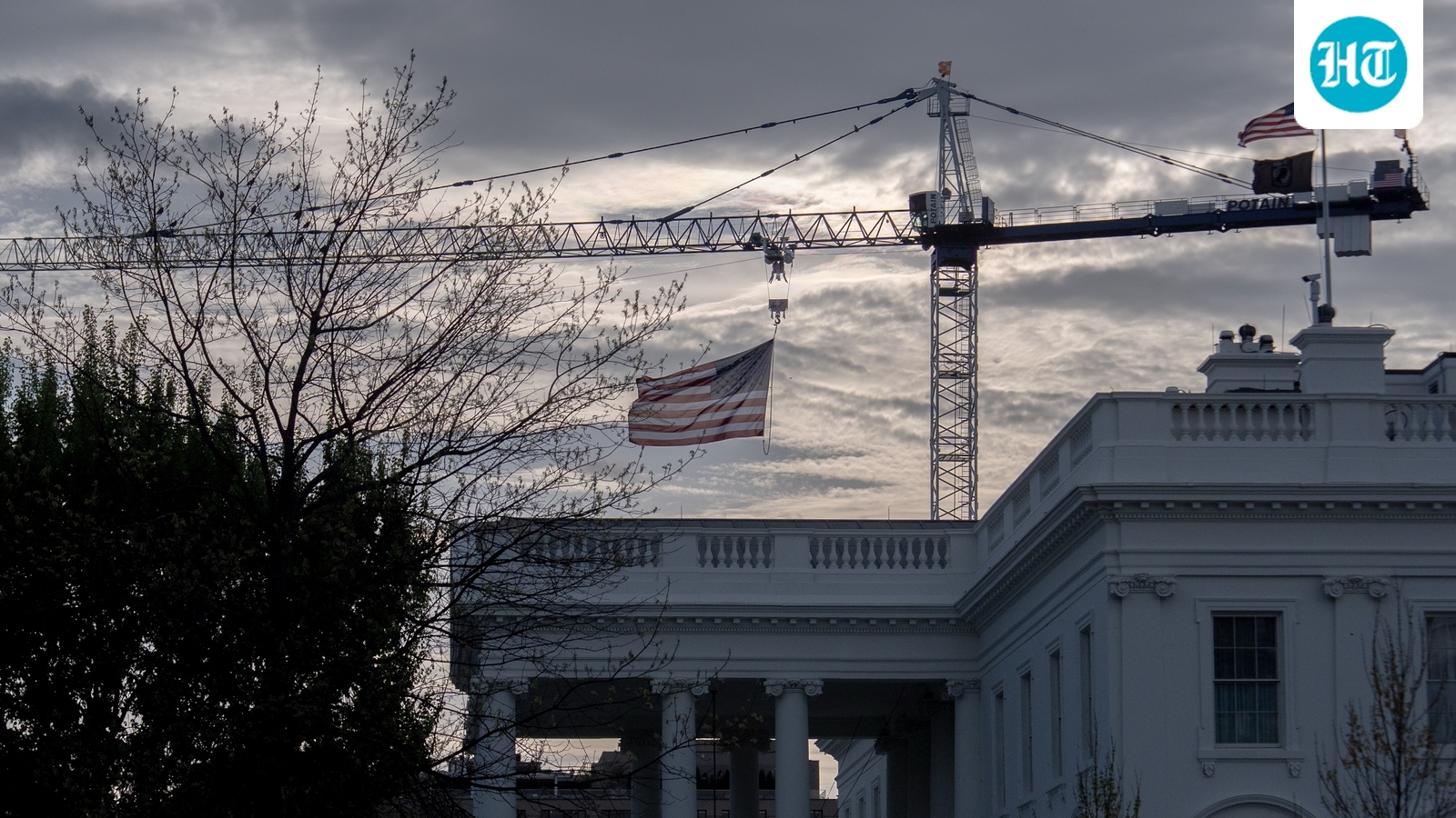 trumps-white-house-ballroom-plan-with-bomb-shelters,-top-secret-features-raise-eyebrows