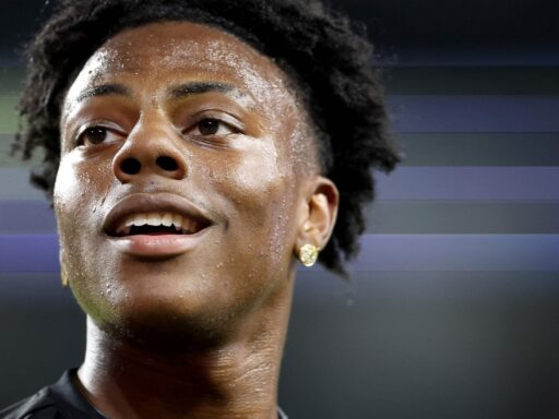 ishowspeed-height-and-weight:-streamer-appears-at-wrestlemania-42-with-logan-paul-and-austin-theory-|-watch-video