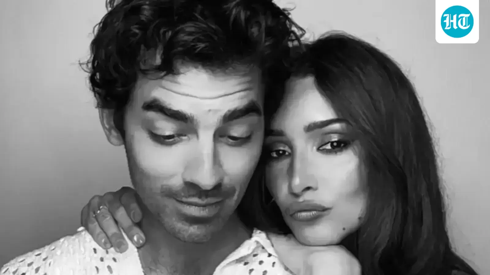joe-jonas-confirms-relationship-with-tatiana-gabriela-after-divorce-from-sophie-turner,-drops-romantic-vacation-pics