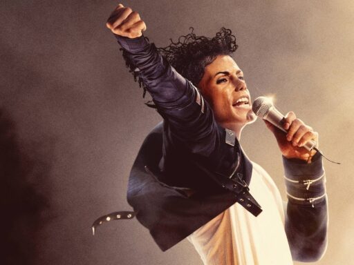 michael-review:-jaafar-jackson-is-michael-jackson-reincarnated-in-this-fun,-soulful-biopic-that-hits-all-the-right-notes