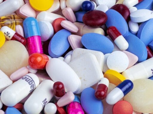 man-dies-in-gurugram-flat-after-inviting-fiance,-cops-suspect-‘sex-enhancing’-drug-overdose