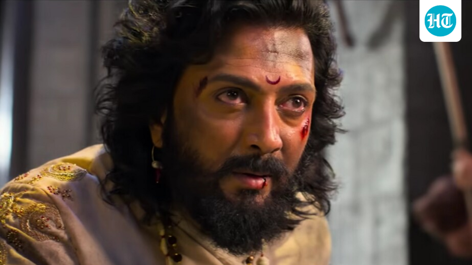 raja-shivaji-review:-this-epic-drama,-starring-riteish-deshmukh-is-more-admirable-than-riveting