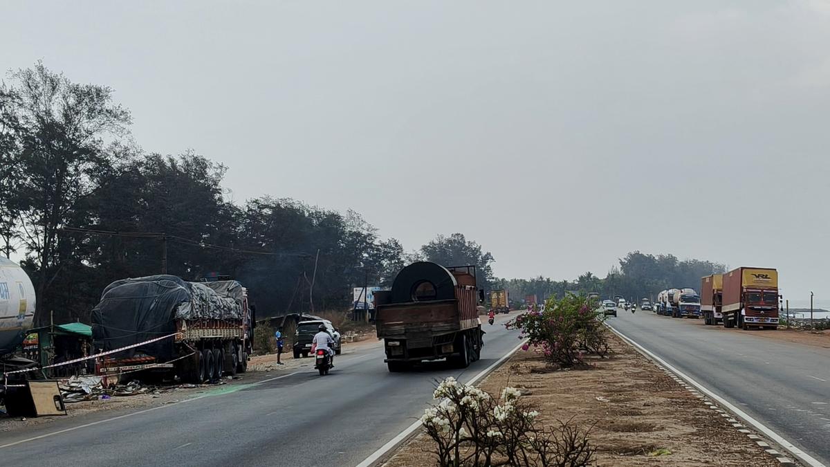 wayside-rest-area-for-truck-drivers-off-trasi-beach-on-nh-66-a-non-starter-as-nhai-disputes-compensation-awarded-to-land-owners