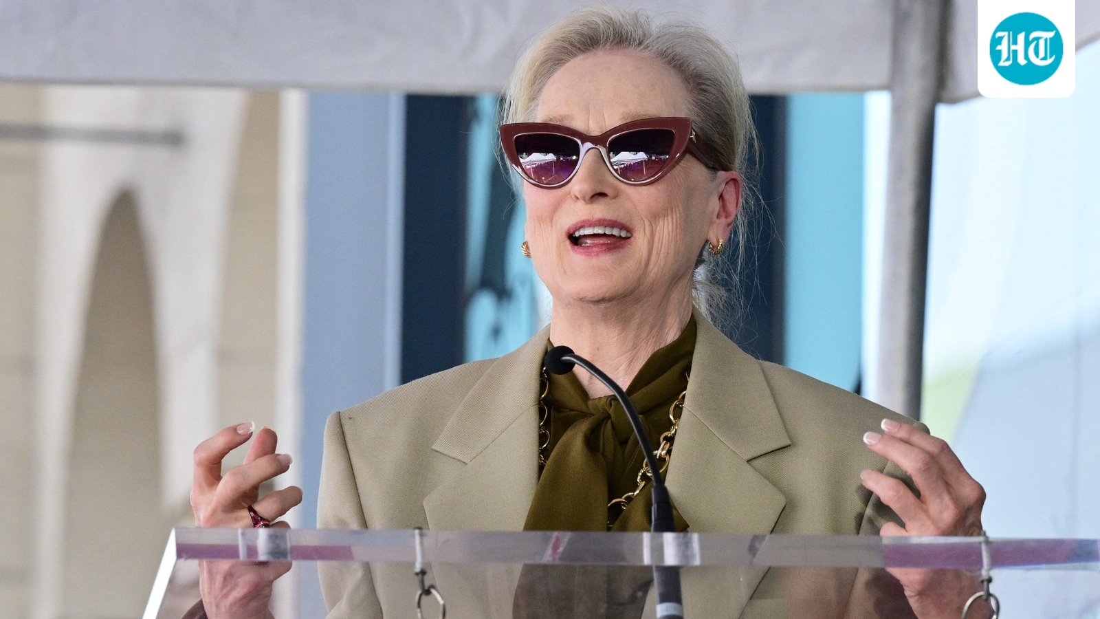 meryl-streep-takes-subtle-dig-at-marvel-cinematic-universe,-calls-formula-boring