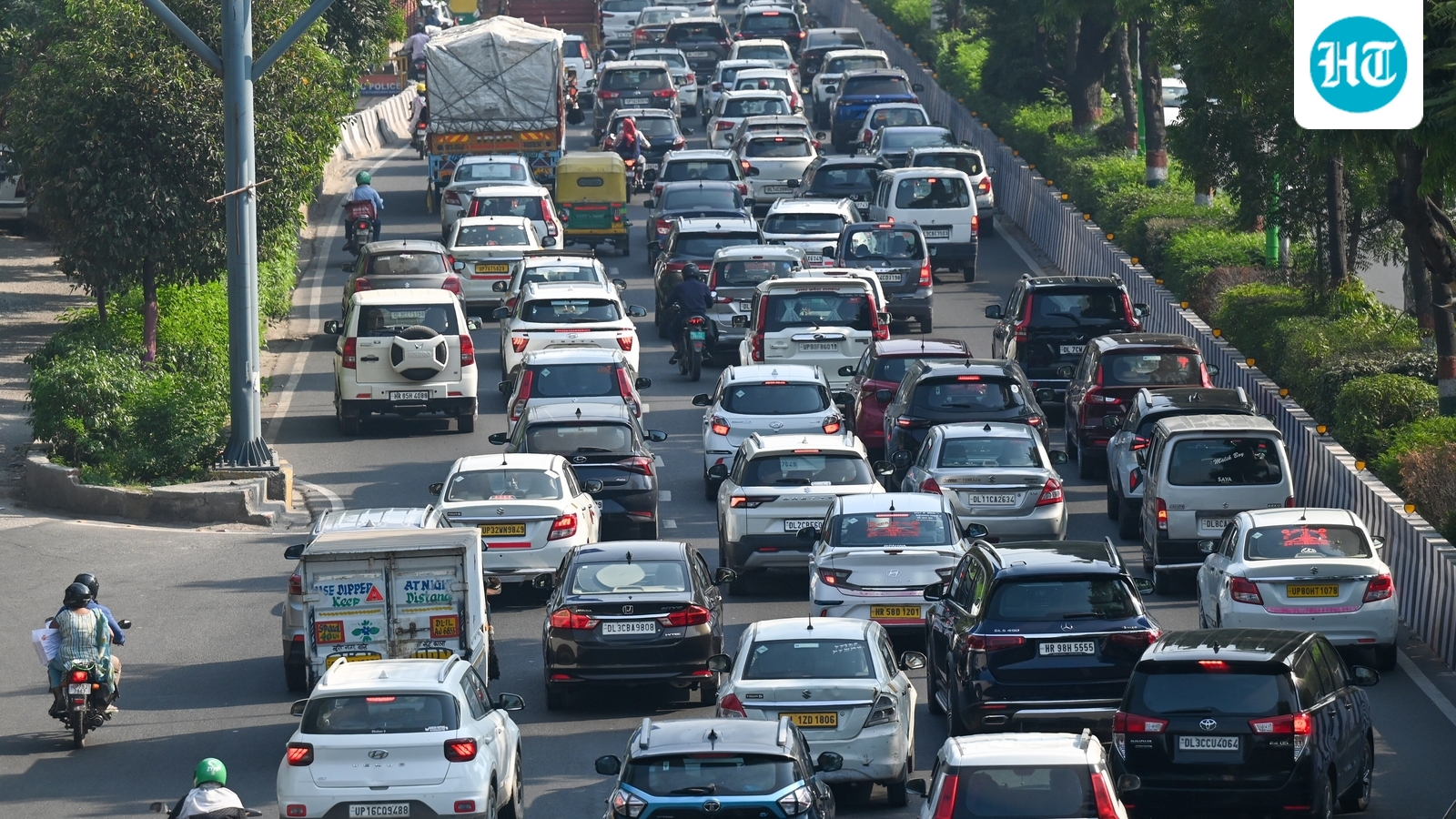 indian-auto-industry-faces-25k-crore-hit-on-end-of-life-vehicle-rule