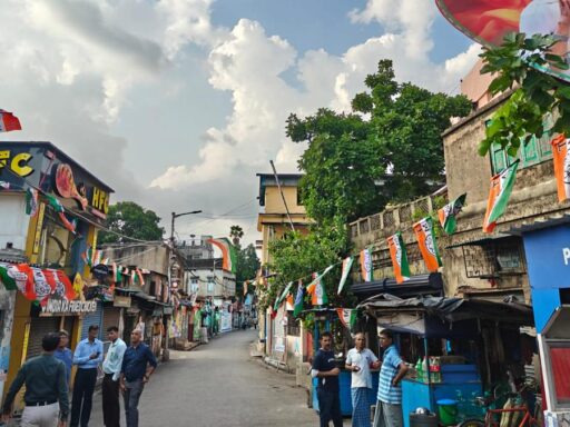 west-bengal-election-results-live:-bjp,-tmc-record-initial-wins,-as-vote-counting-progresses