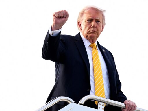 trump-health-mystery:-top-doctor-rips-white-house-for-lack-of-candor-after-potus-dentist-appointment-in-florida
