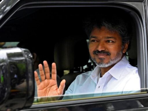 aiadmk-sees-momentum-in-talks-with-tvk,-says-ball-now-in-vijays-court