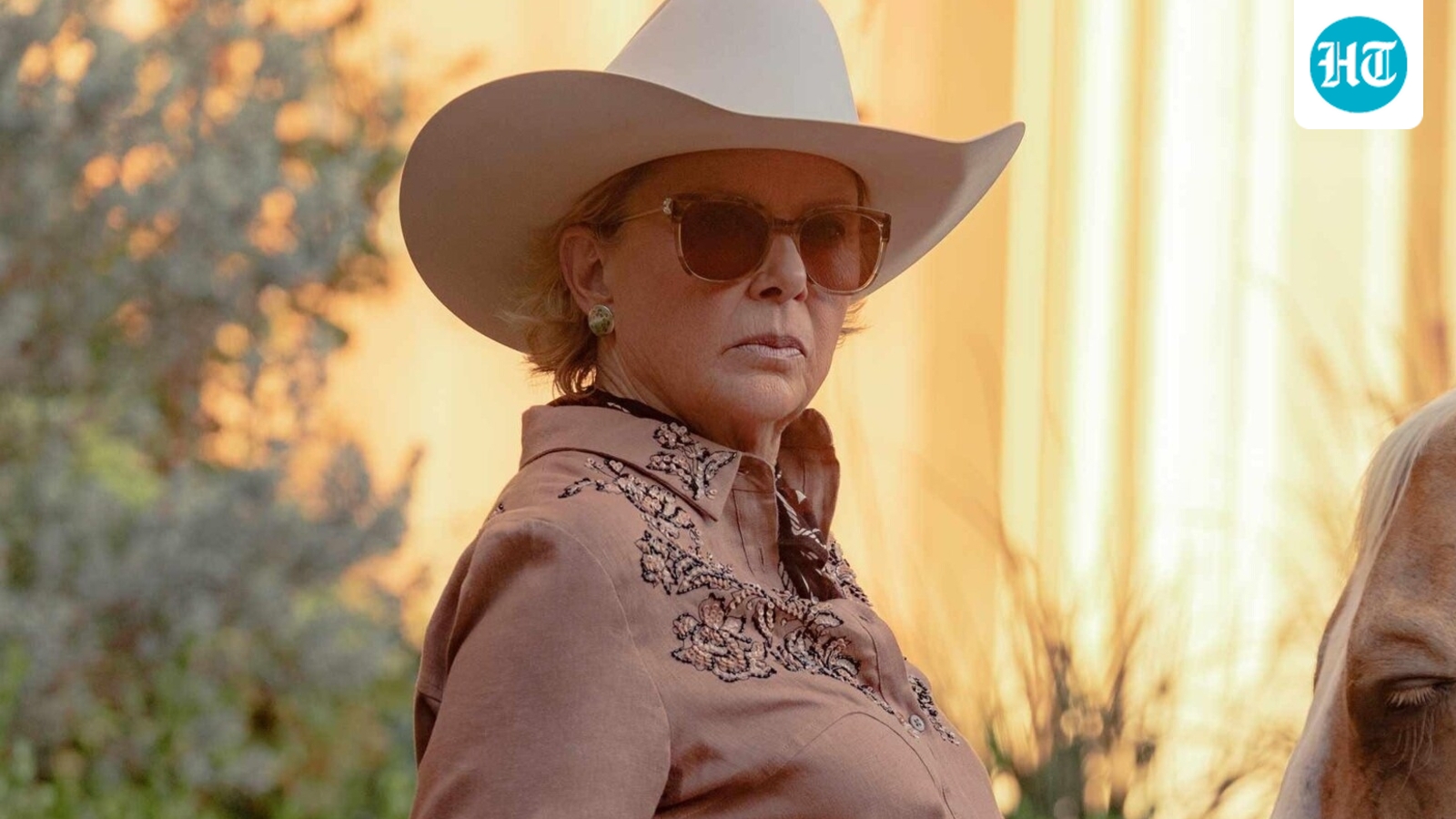 dutton-ranch:-annette-bening-explains-what-makes-beulah-jackson-a-fascinating-villain
