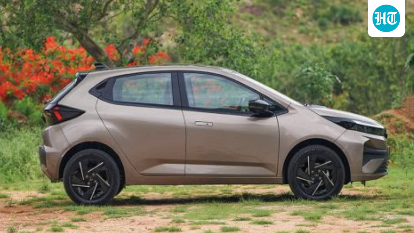 planning-to-buy-tata-altroz-cng-amt?-heres-your-complete-emi-explainer
