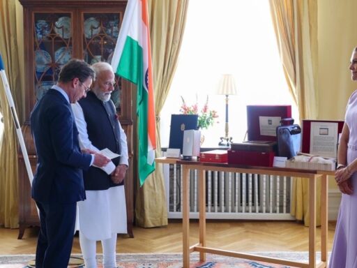 pm-modi-holds-talks-with-swedish-counterpart-kristersson-on-key-sectors-of-trade,-tech-and-defence
