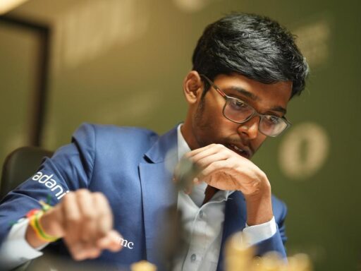 super-classic-chess:-praggnanandhaa-held-by-foreest;-keymer-surges-ahead