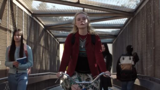 margos-got-money-troubles-series-review:-elle-fanning-anchors-a-warm,-star-studded-dramedy