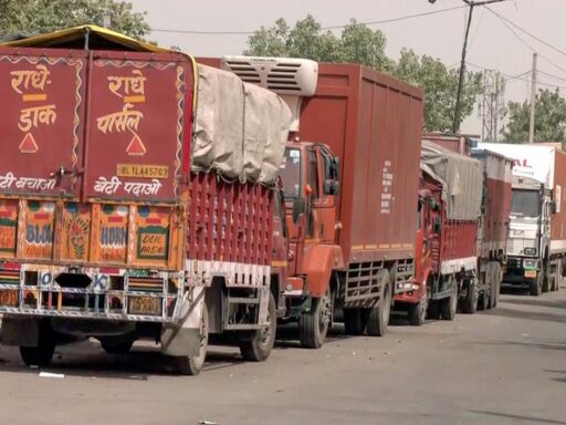 day-one-of-transport-strike-leaves-commuters-stranded