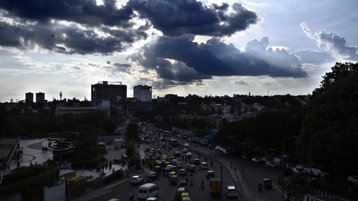 forecast-of-rain-in-bengaluru-till-may-25,-yellow-alert-issued