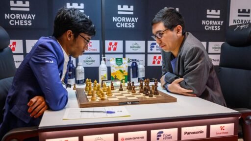 norway-chess-2026:-gukesh,-praggnanandhaa-secure-victories-in-round-1;-carlsen-stunned-by-firouzja