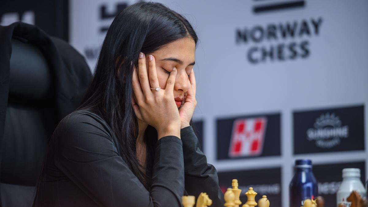 divya-enjoys-the-uniqueness-of-norway-chess