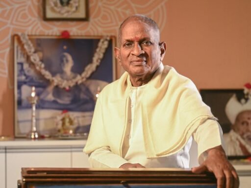 from-raaja-with-love:-maestro-ilaiyaraaja-puts-on-a-mesmerising-show-in-chennai,-despite-glitches