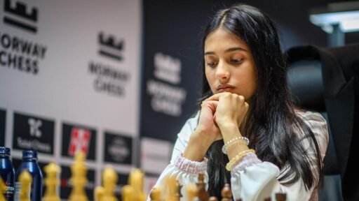 norway-chess:-praggnanandhaa,-gukesh,-divya-deshmukh-register-wins