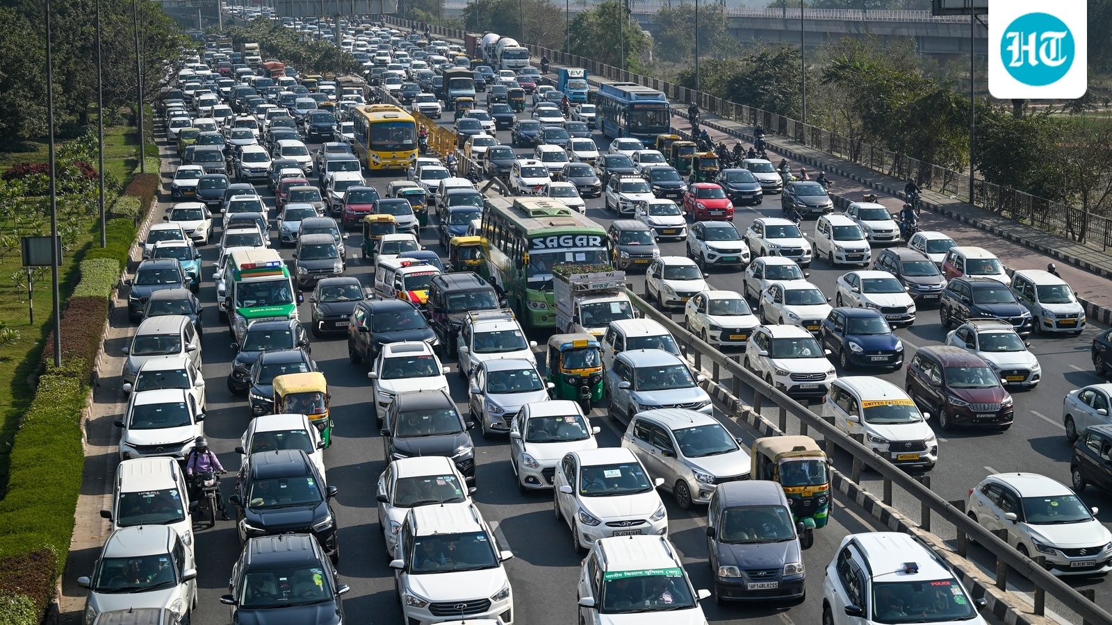 rising-costs-may-hurt-auto-margins-in-fy27-despite-22%-growth-in-q4-fy26:-kotak-report