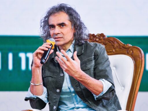 imtiaz-ali-reveals-he-was-kidnapped-by-local-gang-during-his-college-days-in-delhi,-reveals-how-he-escaped