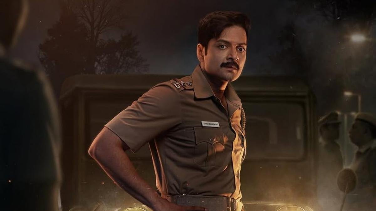 raakh-series-review:-ali-fazal-lights-up-this-smouldering-study-of-crime-and-punishment