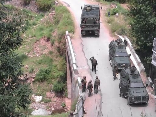 j-k:-army-jco,-3-soldiers-injured-in-accidental-mine-blast-along-loc-in-rajouri