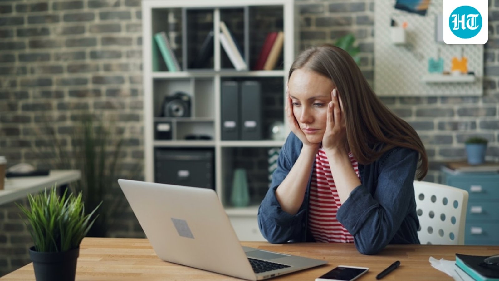 feeling-the-constant-urge-to-be-productive?-doctor-explains-how-chronic-stress-can-rewire-the-brain