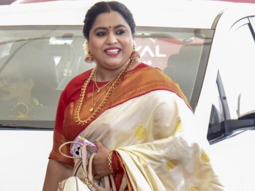 crisis-in-amma-deepens-as-resignations-continue