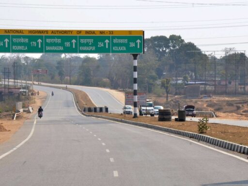 nhai-to-add-repair,-puncture-services-at-highway-rest-stops