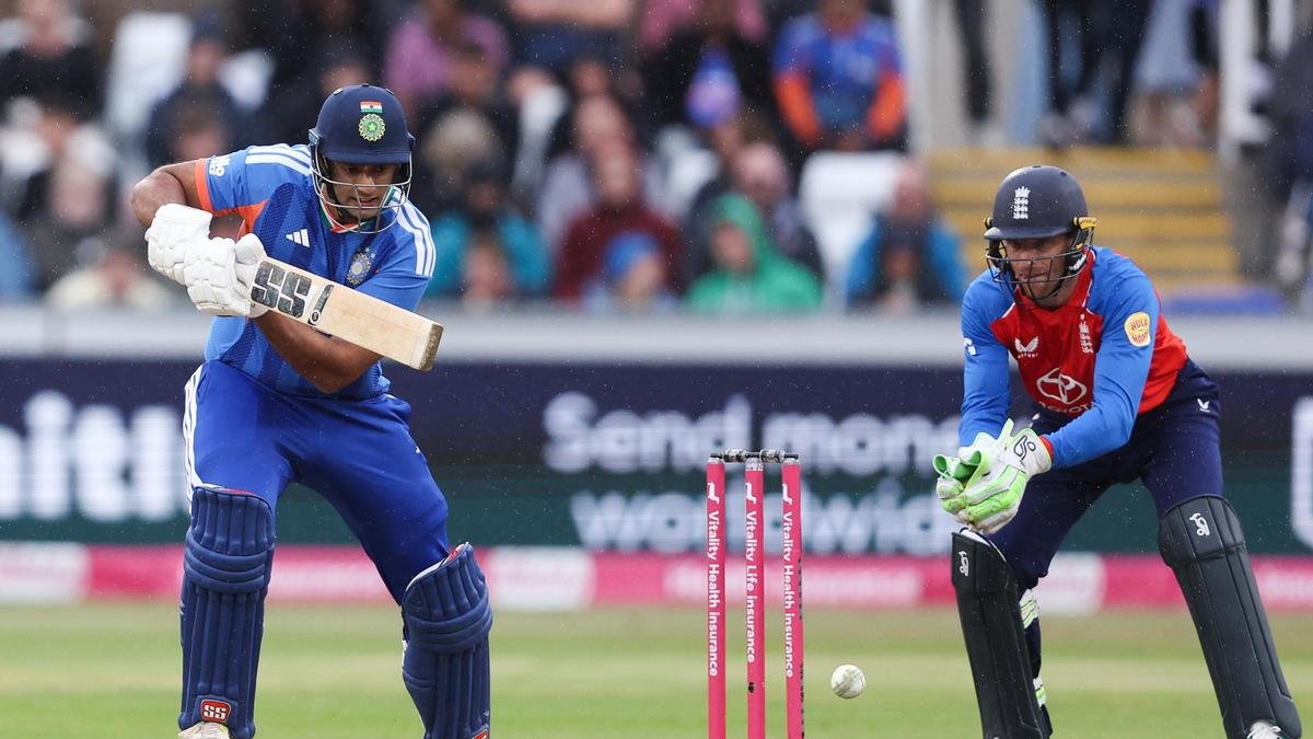 eng-vs-ind-1st-t20i:-rain-forces-abandonment;-shreyas,-abhishek-shine-with-fiftiesas-india-scores-189/7