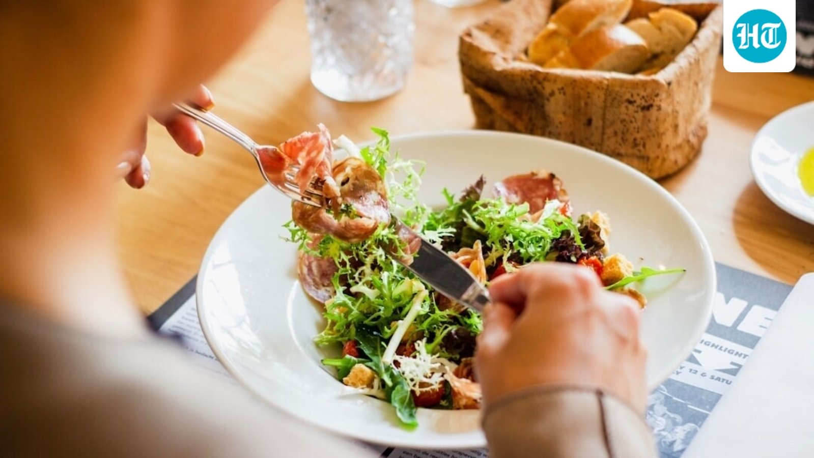 chennai-fitness-coach-with-18-years-of-experience-shares-how-to-manage-hunger-while-on-a-calorie-deficit-for-weight-loss
