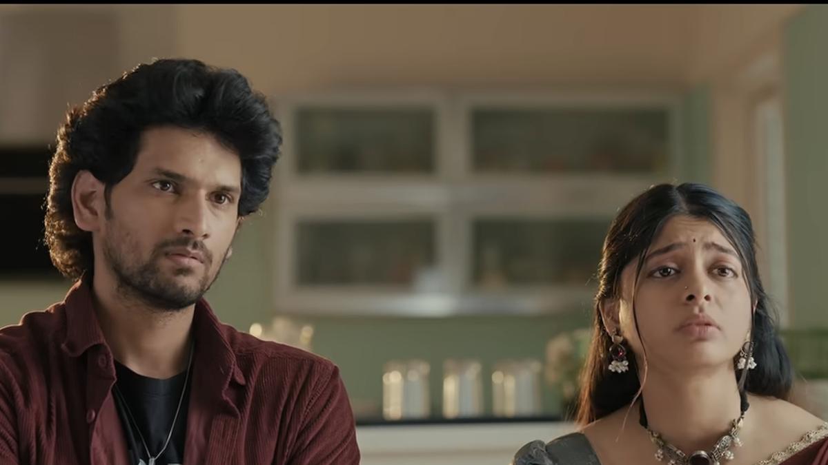 gurtukosthunnayi-series-review:-viraj-ashwin-starrer-is-tailormade-for-an-easy-watch