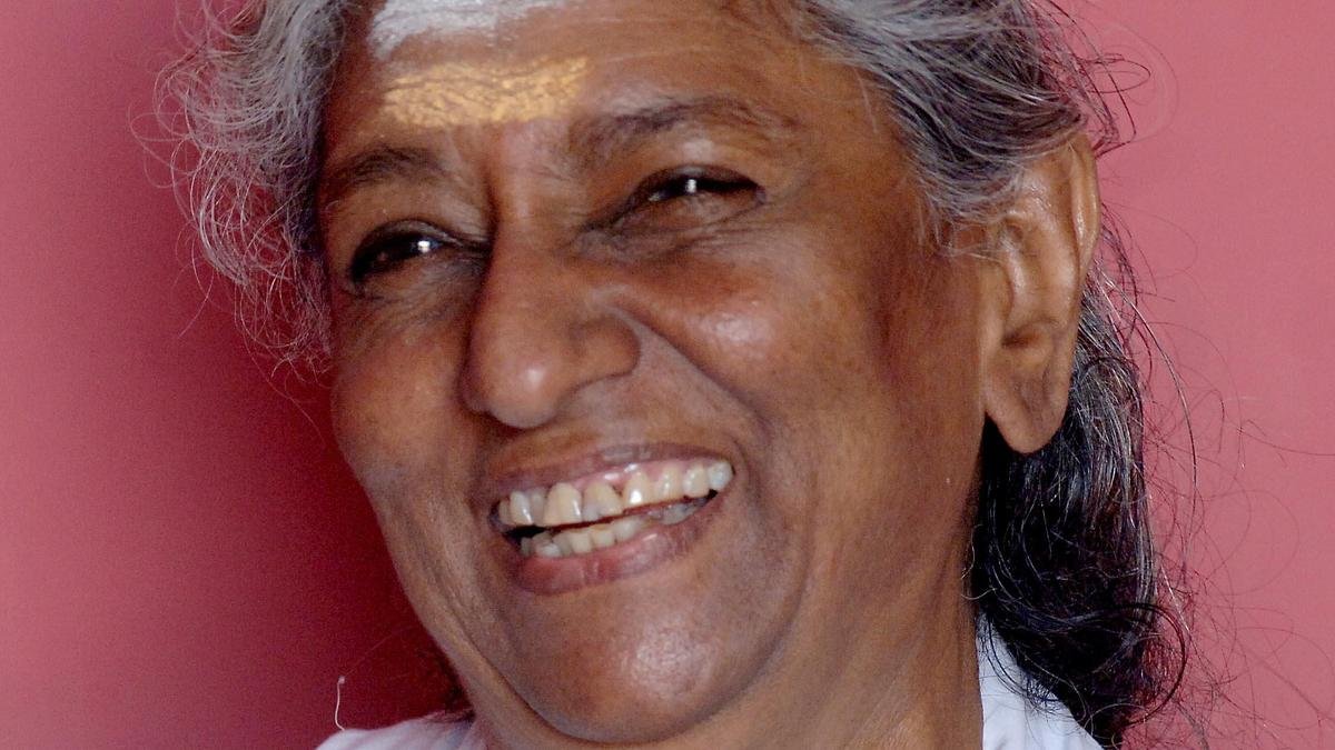 a-lullaby-falls-silent:-kannada-cinema-bids-farewell-to-s.-janaki